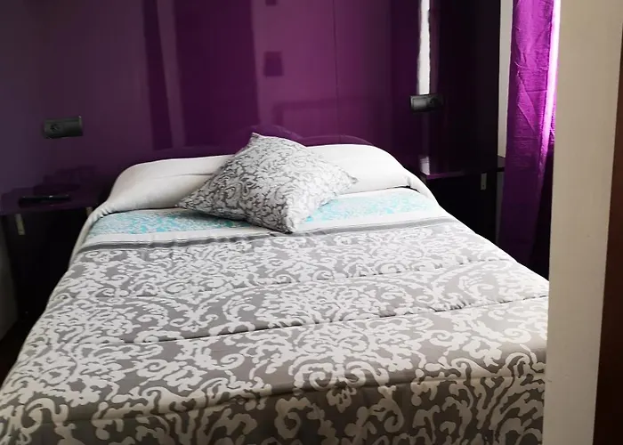 Hospederia Rincon De 3*