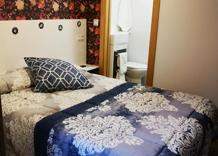 Hospederia Rincon De 3*